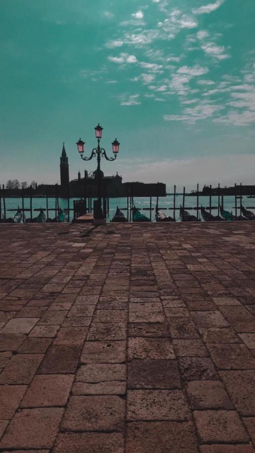 Moonlight Attic Apartment Venice Ngoại thất bức ảnh